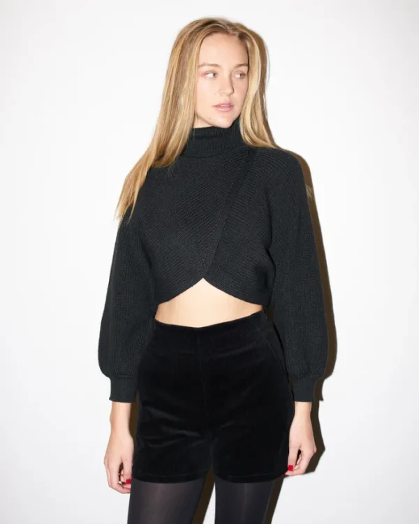 Erotokritos Knitwear | Tops & Shirts*Ava - Crop Knit Petal Turtle Neck Sweater - Black