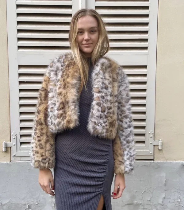 Erotokritos Coats & Jackets*Chelsey - Crop Faux Fur Jacket with Large sleeves.